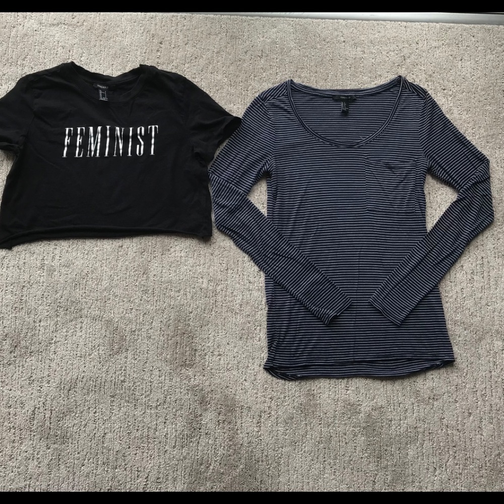 Two FOREVER 21 Tops Size Adult Small